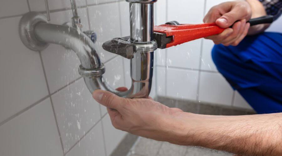 Professional expert plumbing services in South Hutchinson, KS